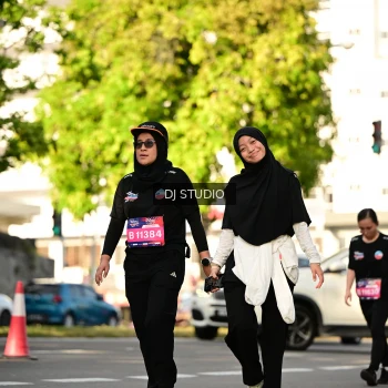 Runner Photo 4050304