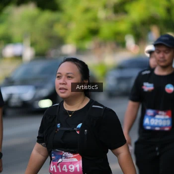 Runner Photo 4050343