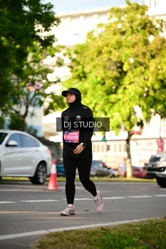 Runner Photo 4050389