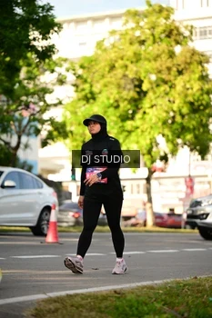 Runner Photo 4050407
