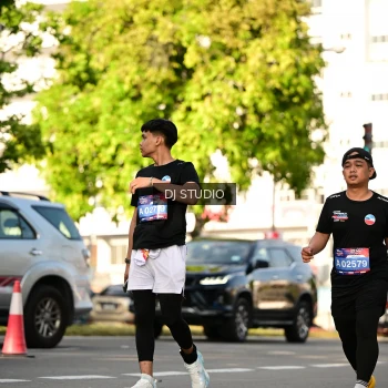 Runner Photo 4050414
