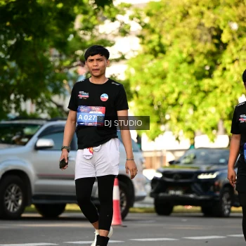 Runner Photo 4050476