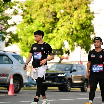 Runner Photo 4050477