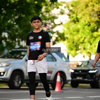 Runner Photo 4050495