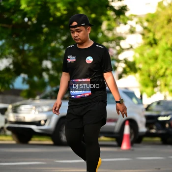 Runner Photo 4050503