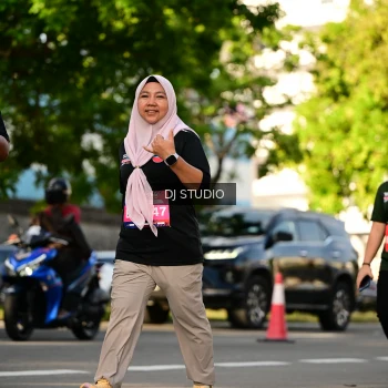 Runner Photo 4050605