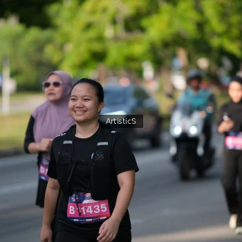 Runner Photo 4050611