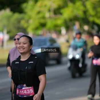 Runner Photo 4050625