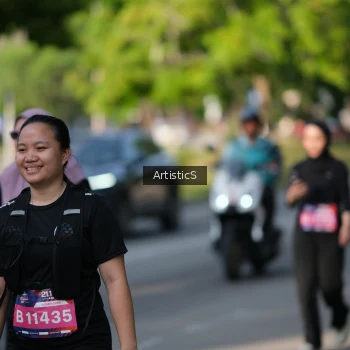 Runner Photo 4050633