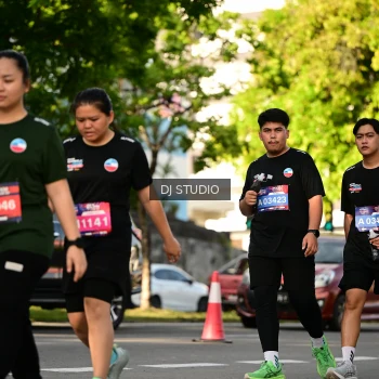 Runner Photo 4050641