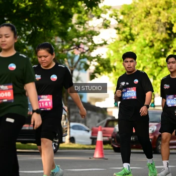 Runner Photo 4050645