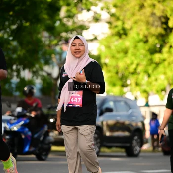 Runner Photo 4050652