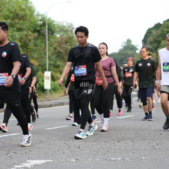 Runner Photo 4050661
