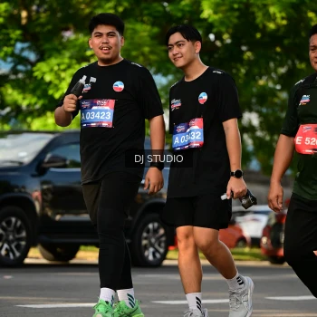 Runner Photo 4050664
