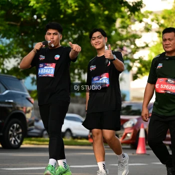 Runner Photo 4050665