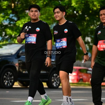 Runner Photo 4050676