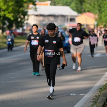 Runner Photo 4050679