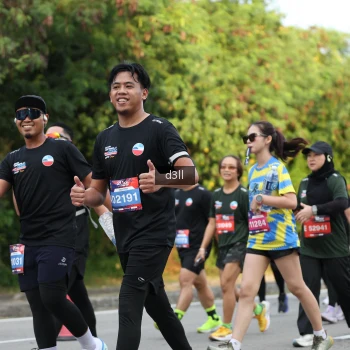 Runner Photo 4050681