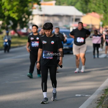 Runner Photo 4050698