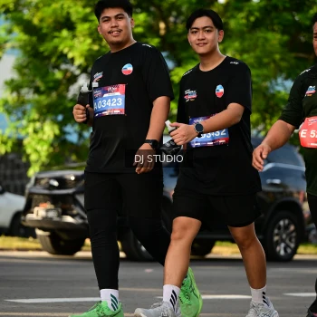 Runner Photo 4050699