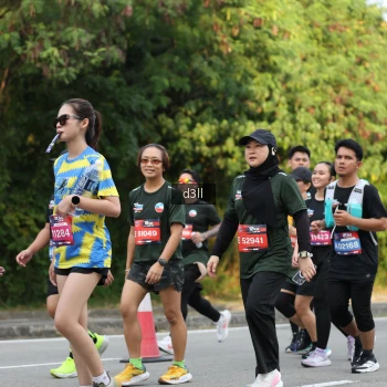 Runner Photo 4050704