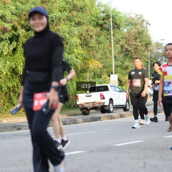 Runner Photo 4050744