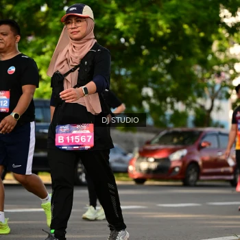 Runner Photo 4050756