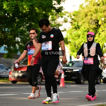 Runner Photo 4050771