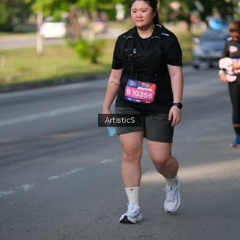 Runner Photo 4050773