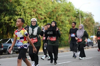 Runner Photo 4050780