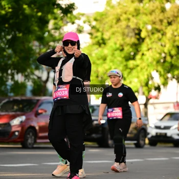 Runner Photo 4050793