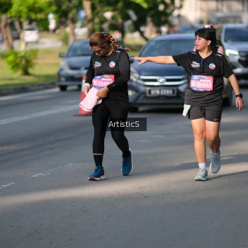 Runner Photo 4050800