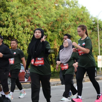 Runner Photo 4050810