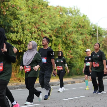 Runner Photo 4050842