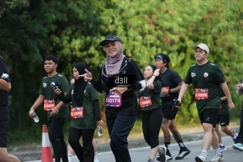 Runner Photo 4050875