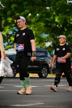 Runner Photo 4050877