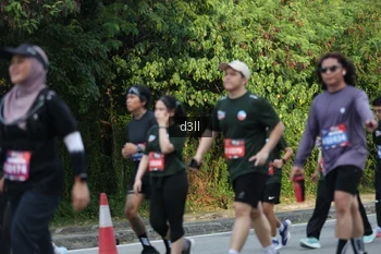Runner Photo 4050898