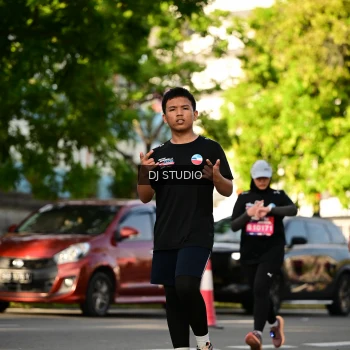 Runner Photo 4050998