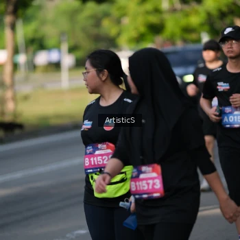 Runner Photo 4051000