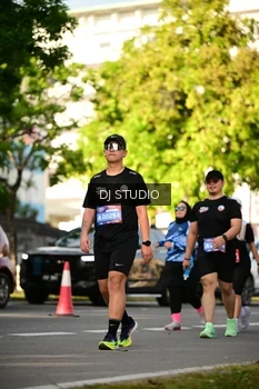 Runner Photo 4051004