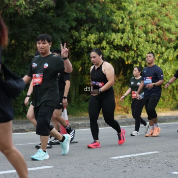 Runner Photo 4051011