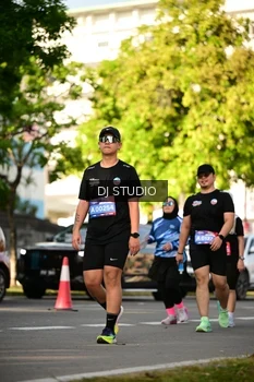 Runner Photo 4051016