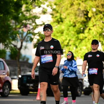 Runner Photo 4051023