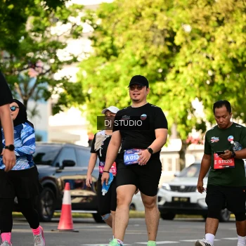Runner Photo 4051036