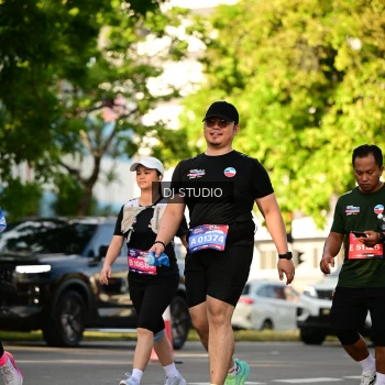Runner Photo 4051046