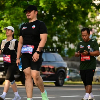 Runner Photo 4051066