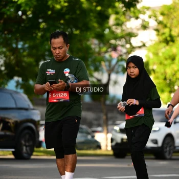 Runner Photo 4051073