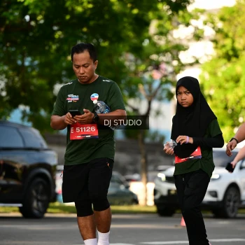 Runner Photo 4051075