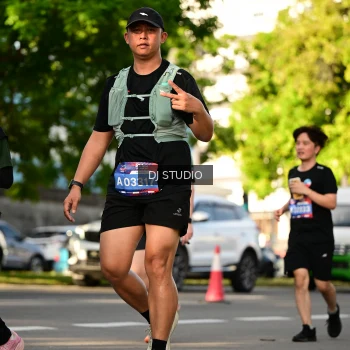 Runner Photo 4051099