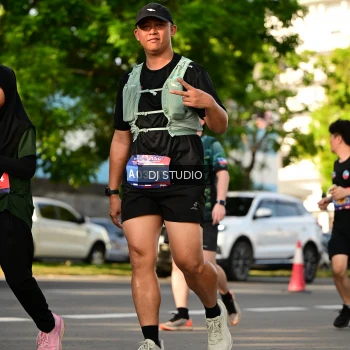 Runner Photo 4051106
